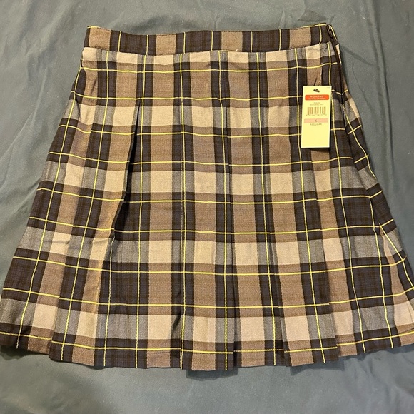 Women’s Tommy Hilfiger School Uniform - Picture 1 of 9